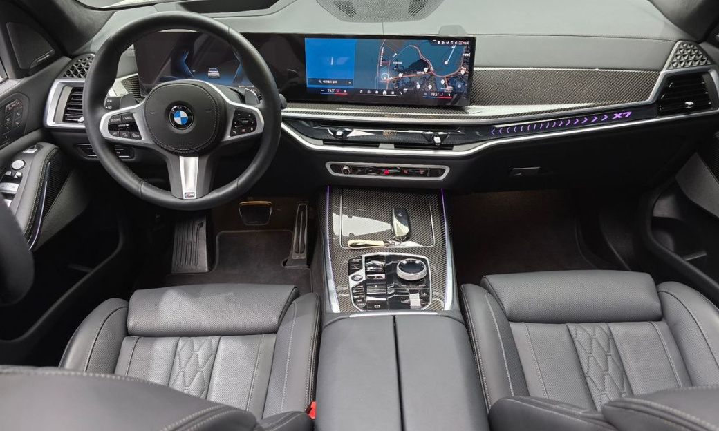 BMW X7 xDrive 40i M Sport 6STR, 2025