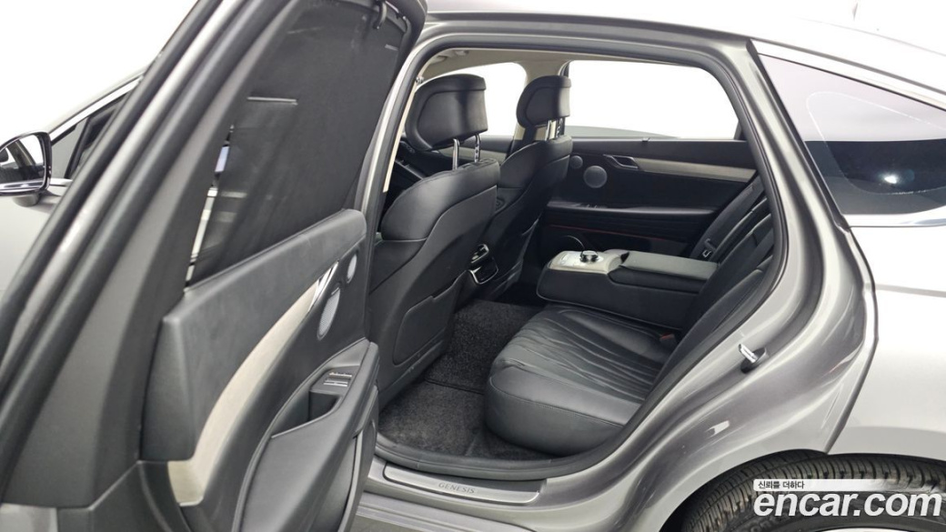 Genesis G80 Gasoline 2.5 Turbo AWD, 2025