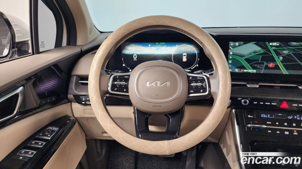 Kia Carnival 7-Seater Signature, 2022