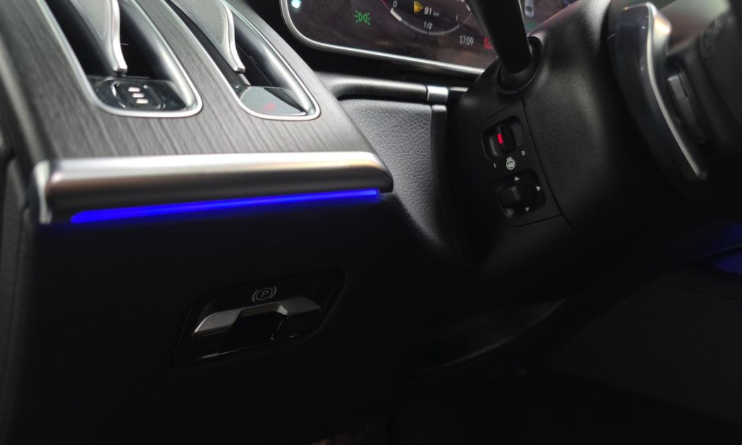 Mercedes-Benz S-Class S350 d, 2022