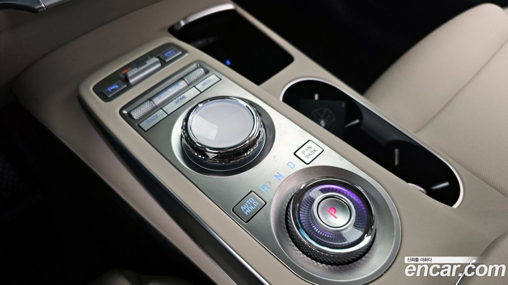 Genesis GV70 2.5T Gasoline AWD, 2024