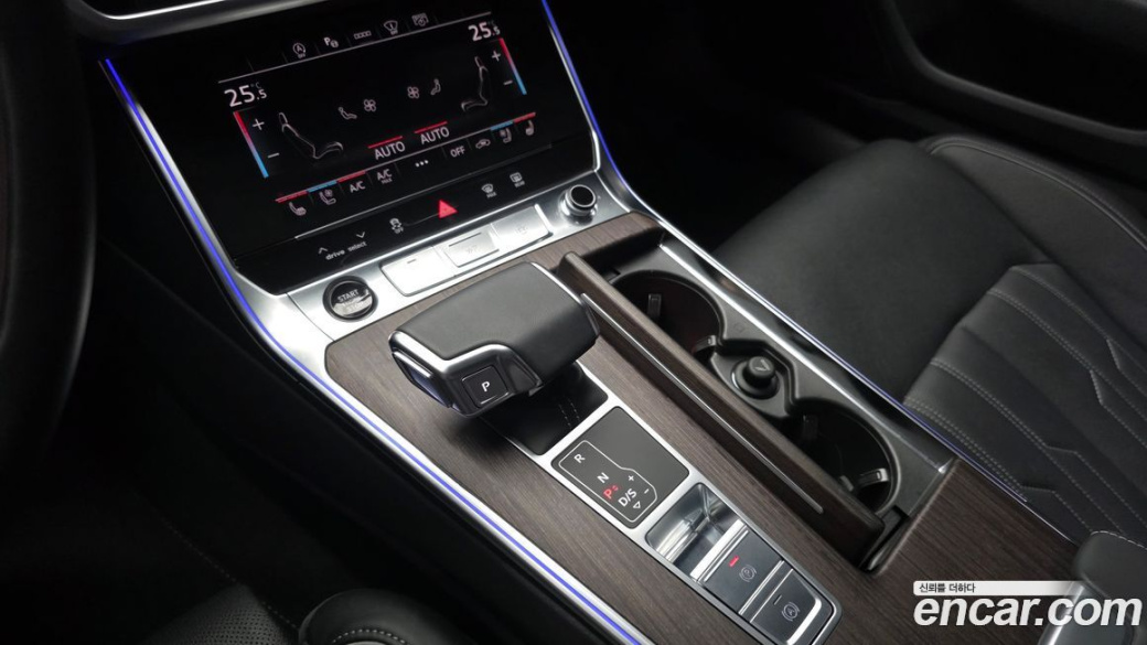 Audi A6 45 TFSI Quattro Premium, 2025