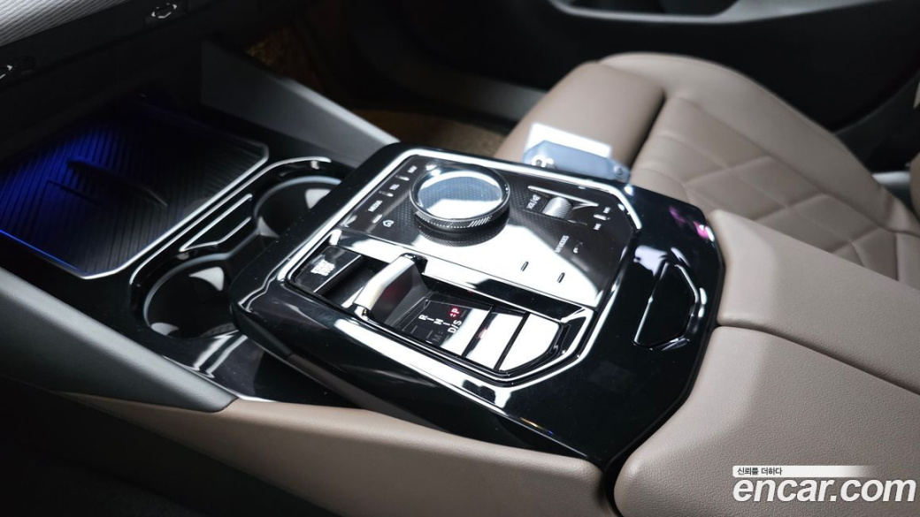 BMW 5-Series 520i M Sport, 2024
