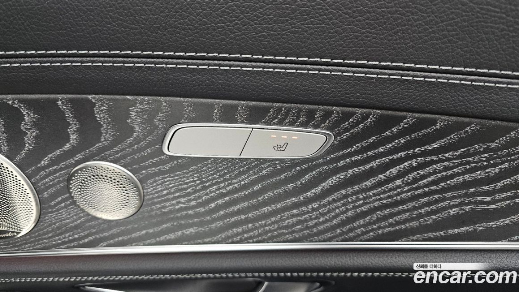 Mercedes-Benz E-Class E350 4MATIC AMG Line, 2022