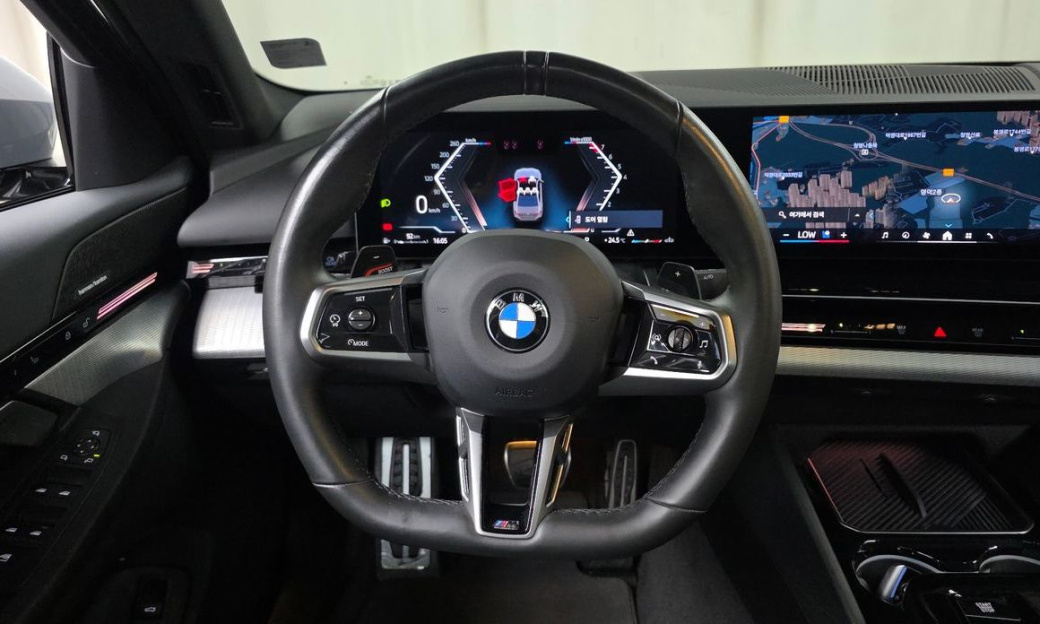 BMW 5-Series 520i M Sport, 2024