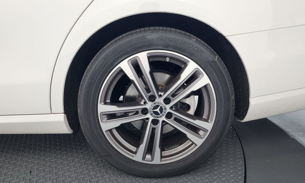 Mercedes-Benz E-Class E250 Avantgarde, 2023