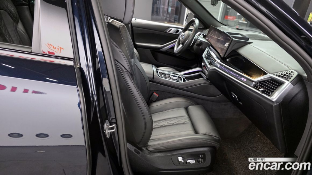 BMW X6 xDrive40i M Sport, 2025