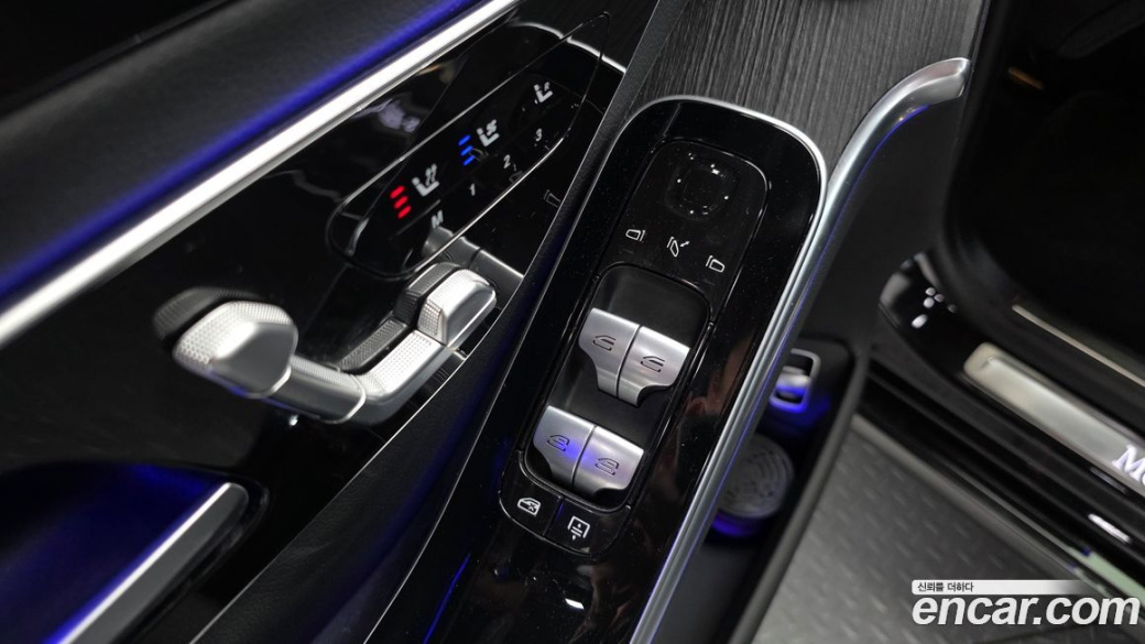 Mercedes-Benz S-Class S350 d, 2022