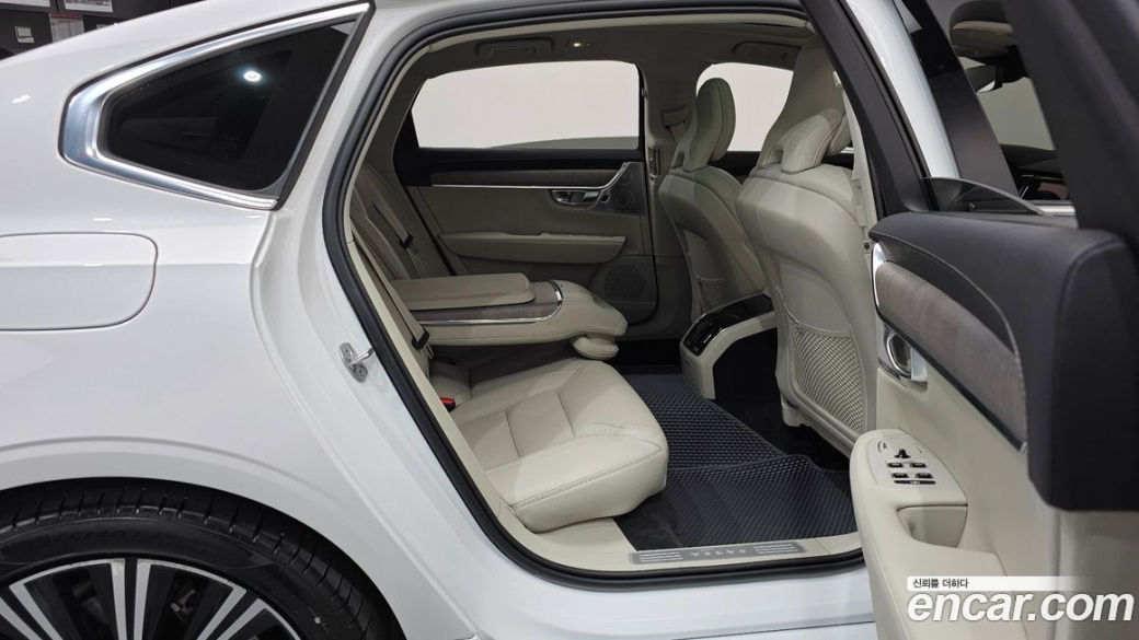 Volvo S90 B5 Ultimate Bright, 2024