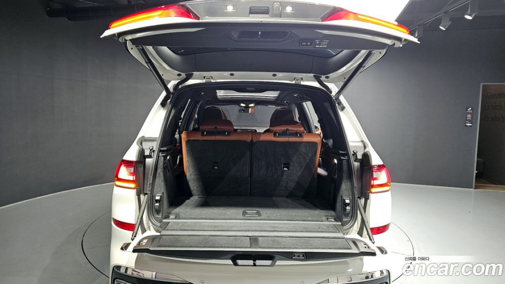BMW X7 xDrive 40i M Sport 6STR, 2022