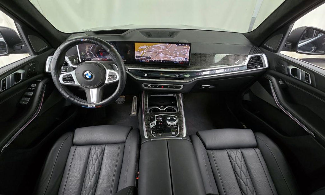 BMW X7 xDrive 40i M Sport 7STR, 2025