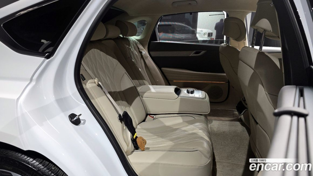 Genesis G80 Gasoline 2.5 Turbo 2WD, 2026