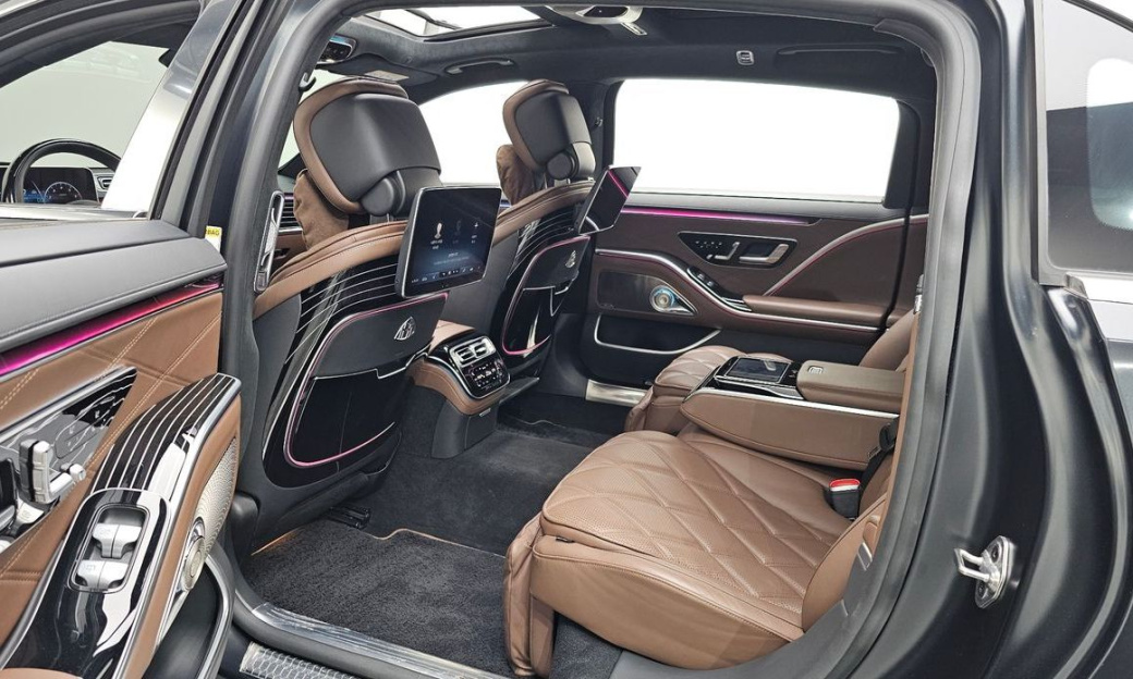 Mercedes-Benz S-Class Maybach S580 4MATIC Nightfall, 2022