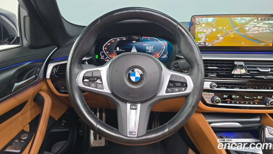 BMW 5-Series 520i M Sport, 2023