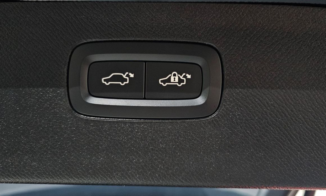 Volvo XC90 B6 Ultimate Bright, 2024