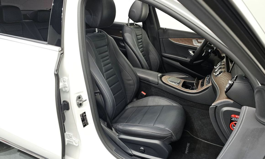 Mercedes-Benz E-Class E250 Exclusive, 2022
