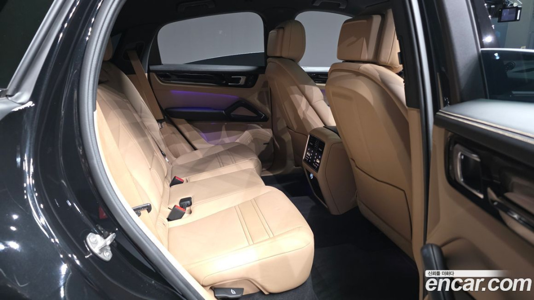 Porsche Cayenne 3.0 Coupe, 2023