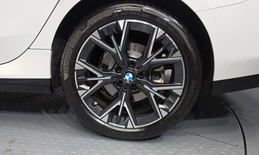 BMW 2-Series 220 M Sport, 2025