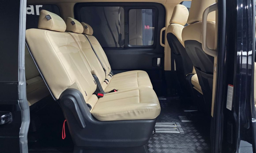 Hyundai Staria Tourer 9-Seater, 2022