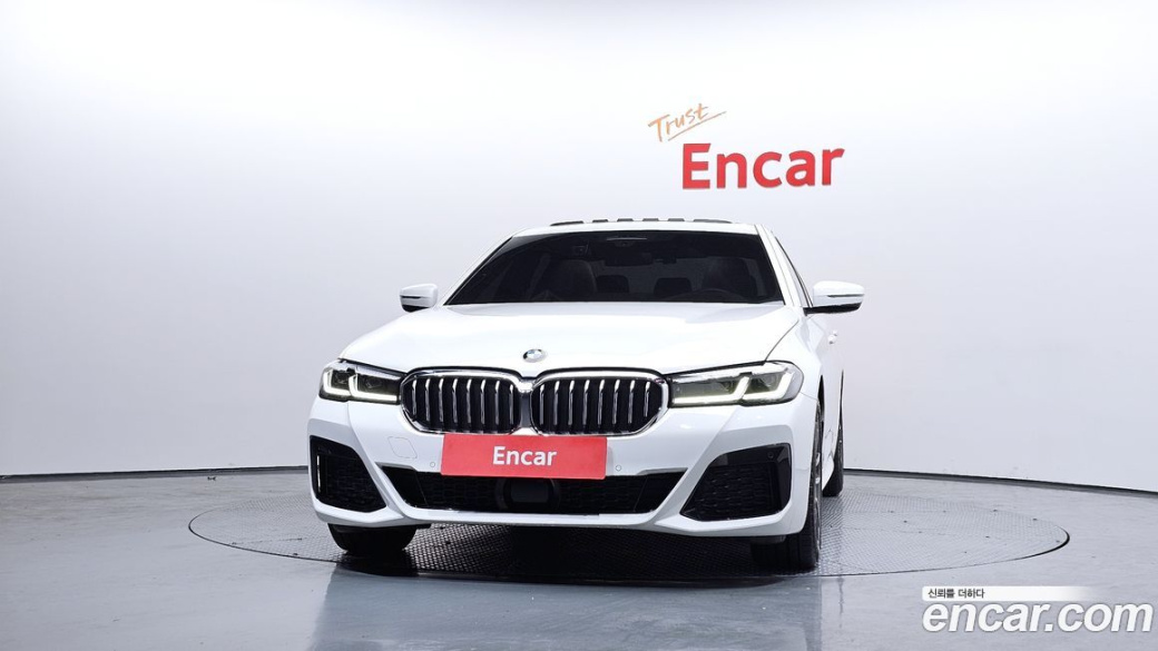 BMW 5-Series 523d M Sport, 2022