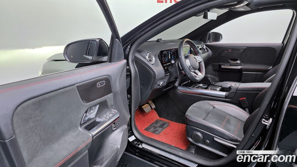 Mercedes-Benz GLA-Class GLA250 4MATIC, 2022