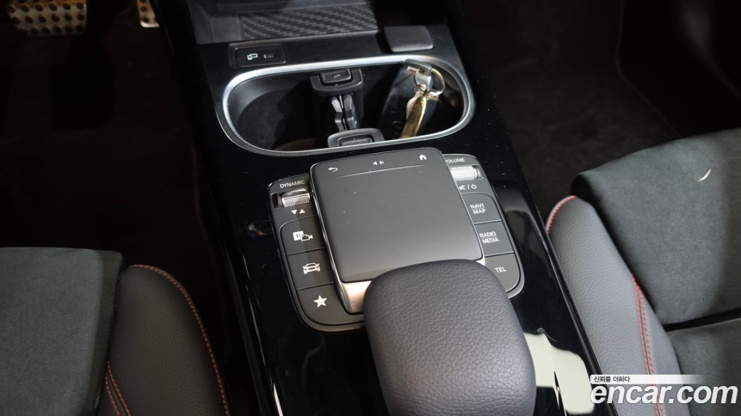 Mercedes-Benz CLA-Class CLA250 4MATIC, 2023
