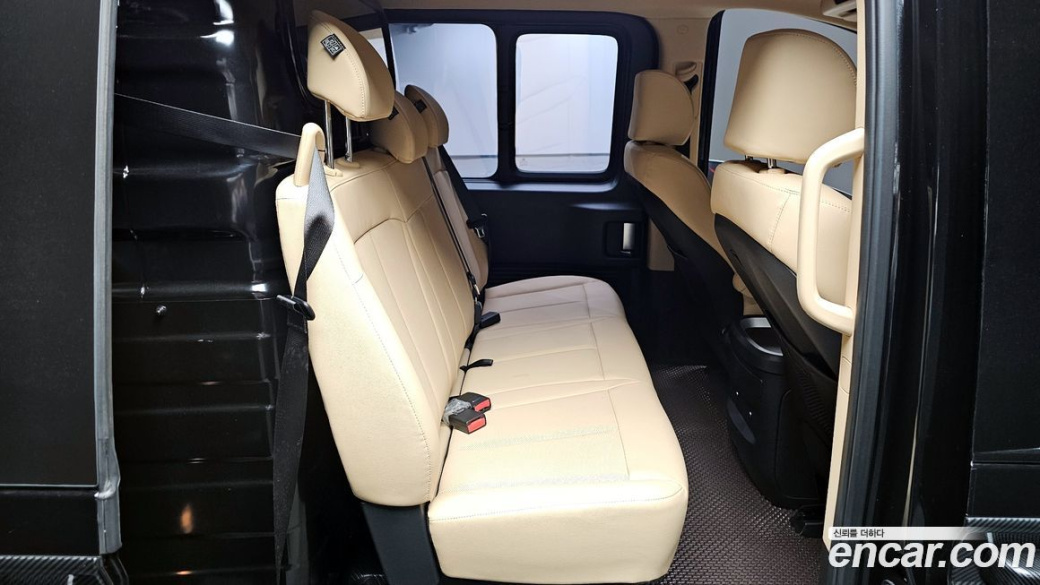 Hyundai Staria Cargo 5-Seater, 2025