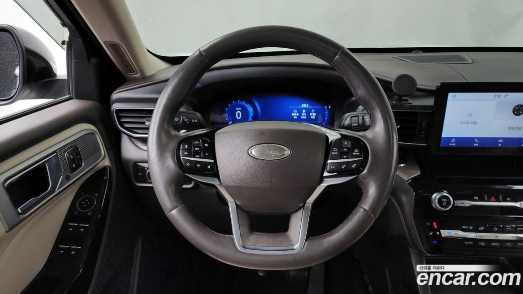 Ford Explorer 3.0 Platinum 4WD, 2022