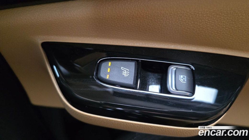 Kia Carnival 9-Seater Noblesse, 2023