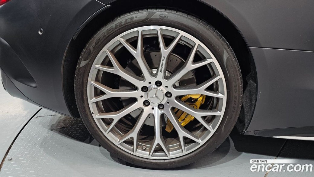 Mercedes-Benz SL-Class AMG SL63 4MATIC+, 2024