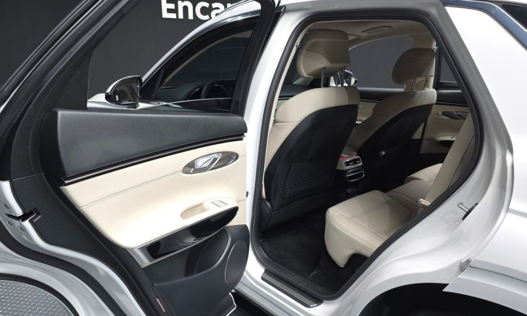 Genesis GV70 2.5T Gasoline AWD, 2024