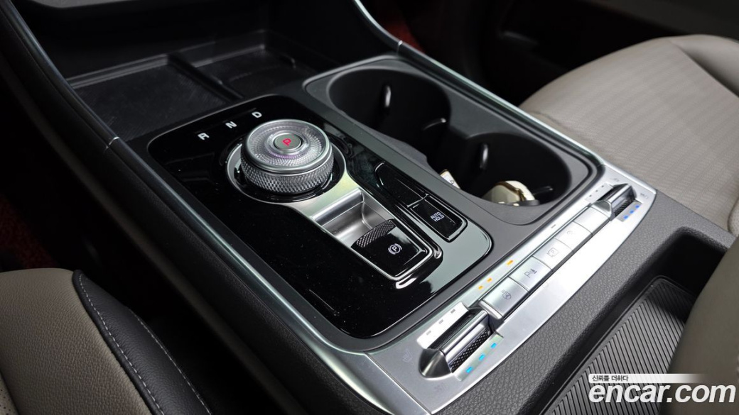 Kia Carnival 7-Seater Noblesse, 2025