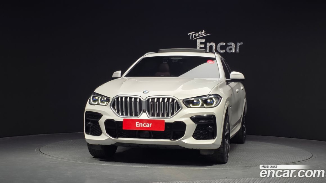 BMW X6 xDrive30d M Sport, 2022