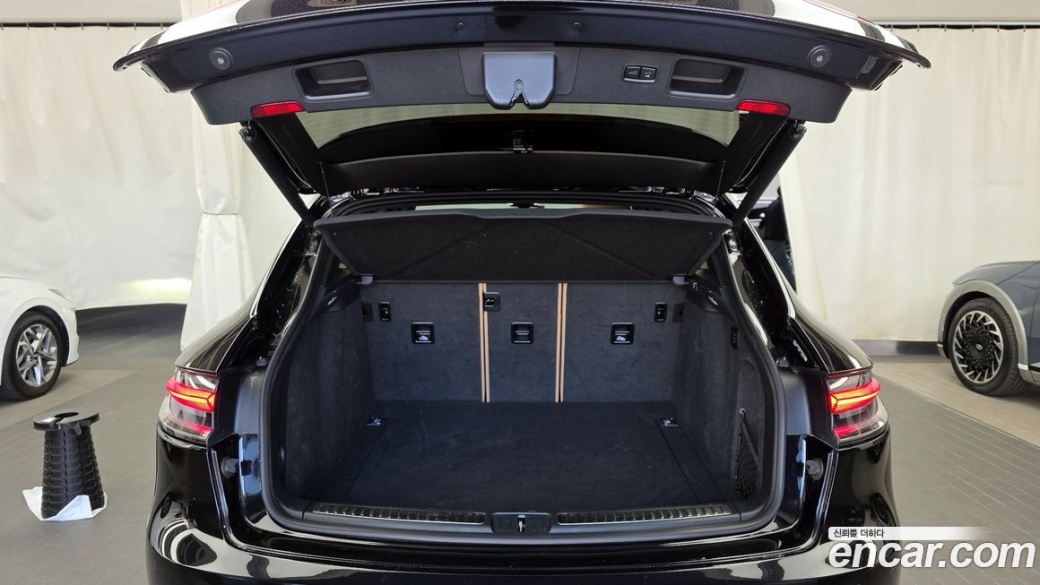 Porsche Macan 2.9 S, 2024