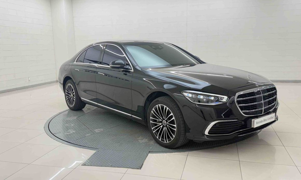 Mercedes-Benz S-Class S350 d 4MATIC, 2025