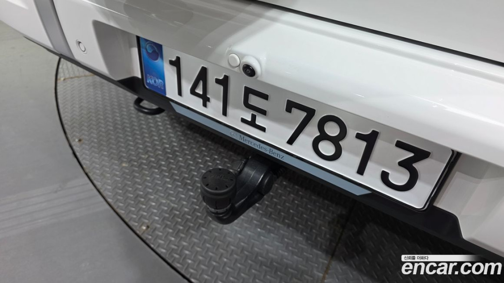 Mercedes-Benz G-Class G450d, 2025