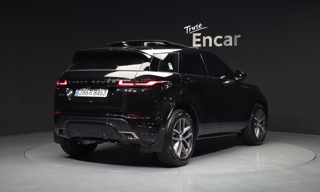 Land Rover Range Rover Evoque P250 Dynamic SE, 2025