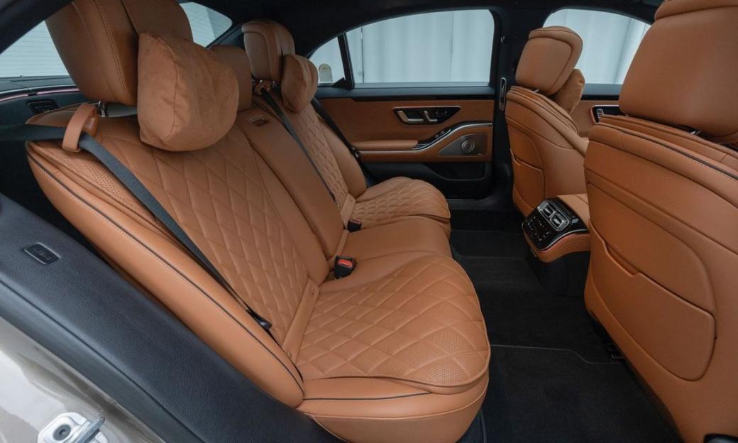 Mercedes-Benz S-Class S450L 4MATIC, 2025