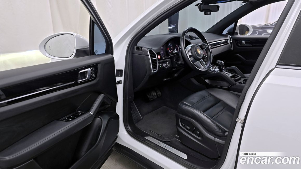 Porsche Cayenne 3.0, 2023