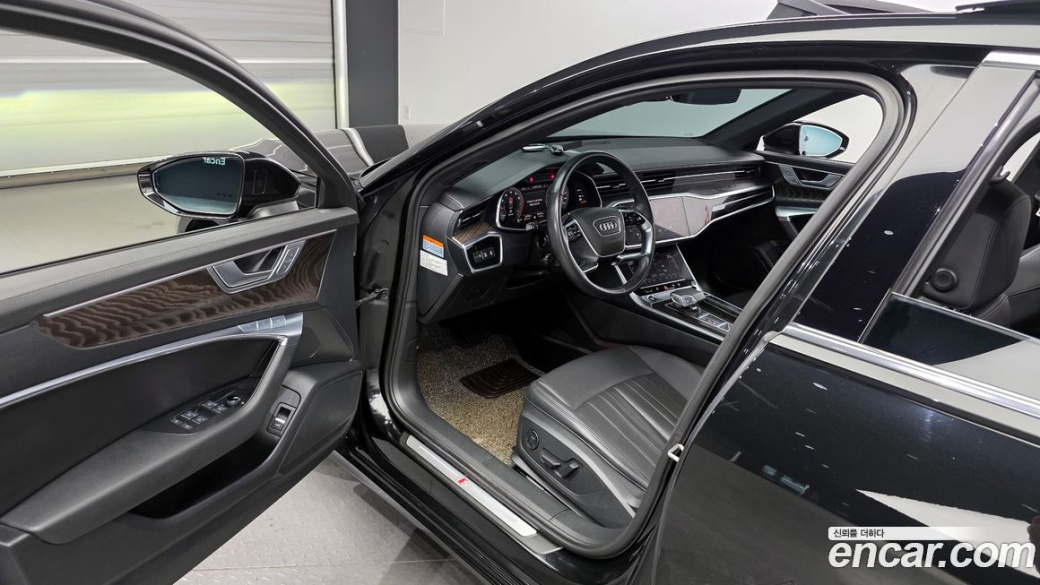 Audi A6 45 TFSI Quattro Premium, 2022