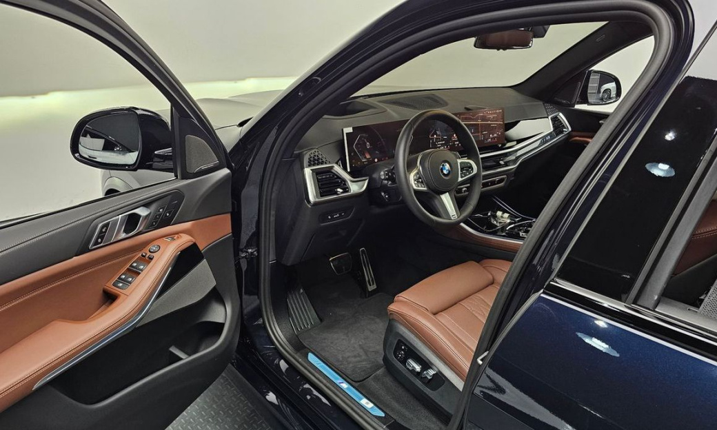 BMW X5 xDrive 40i M Sport, 2025