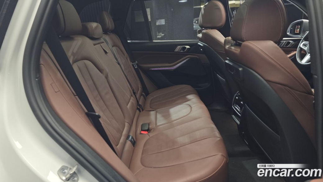 BMW X5 xDrive 40i M Sport, 2022