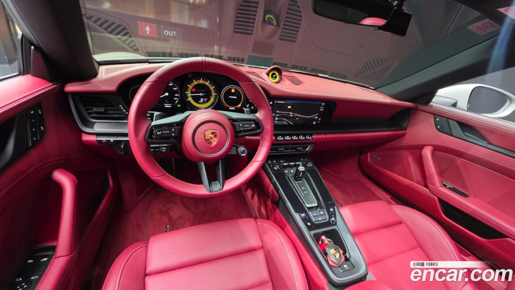 Porsche 911 Carrera 4 GTS, 2022