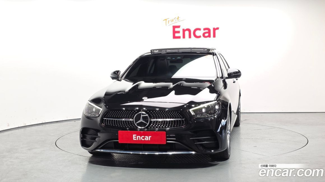 Mercedes-Benz E-Class E350 4MATIC AMG Line, 2022