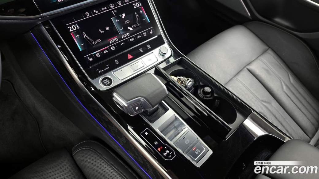 Audi A8 55 TFSI Quattro Premium LWB, 2023