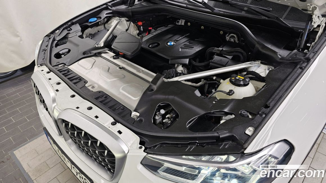 BMW X4 xDrive20d xLine, 2022