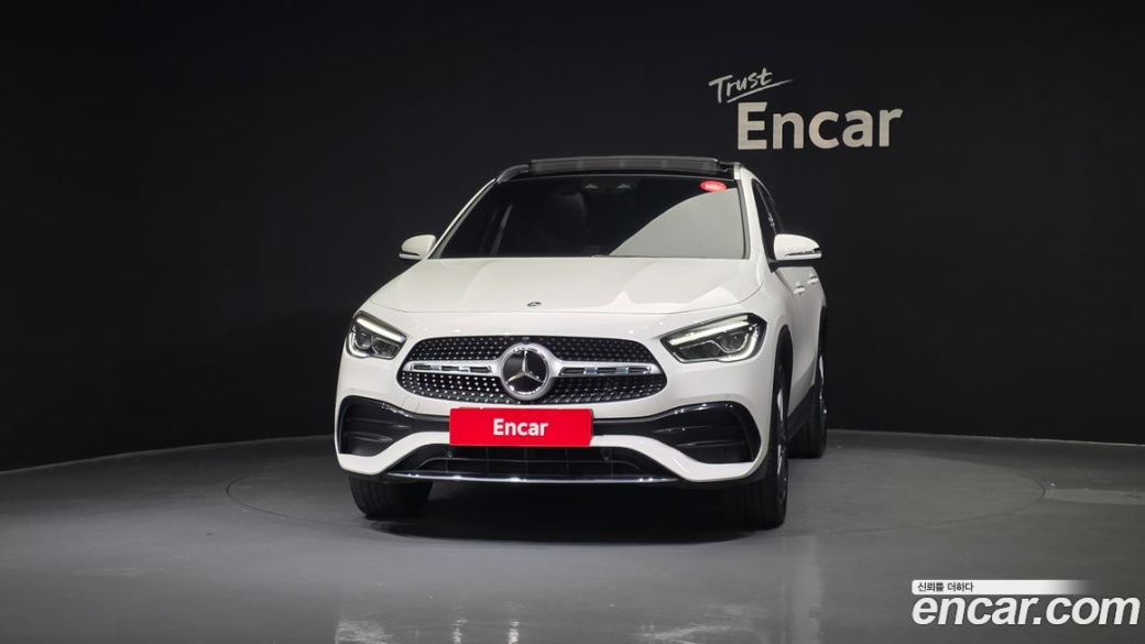 Mercedes-Benz GLA-Class GLA250 4MATIC, 2022