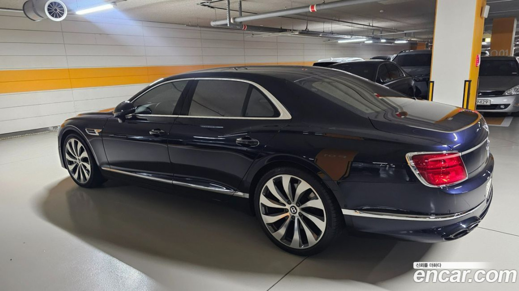 Bentley Flying Spur 4.0, 2022