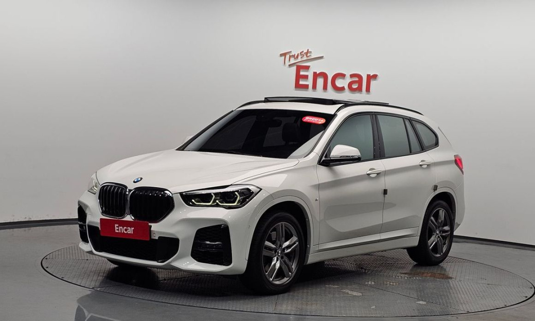 BMW X1 xDrive 20i M Sport, 2022