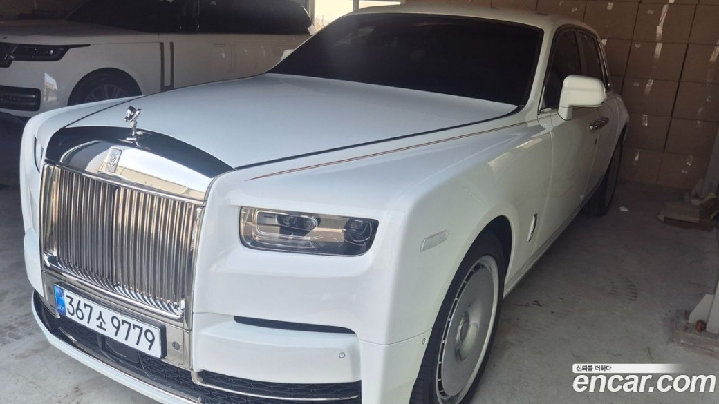 Rolls-Royce Phantom 6.7 V12, 2025